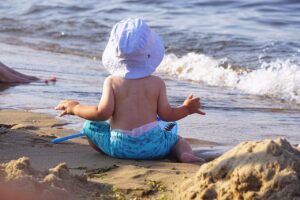 child, childhood, beach-7709548.jpg