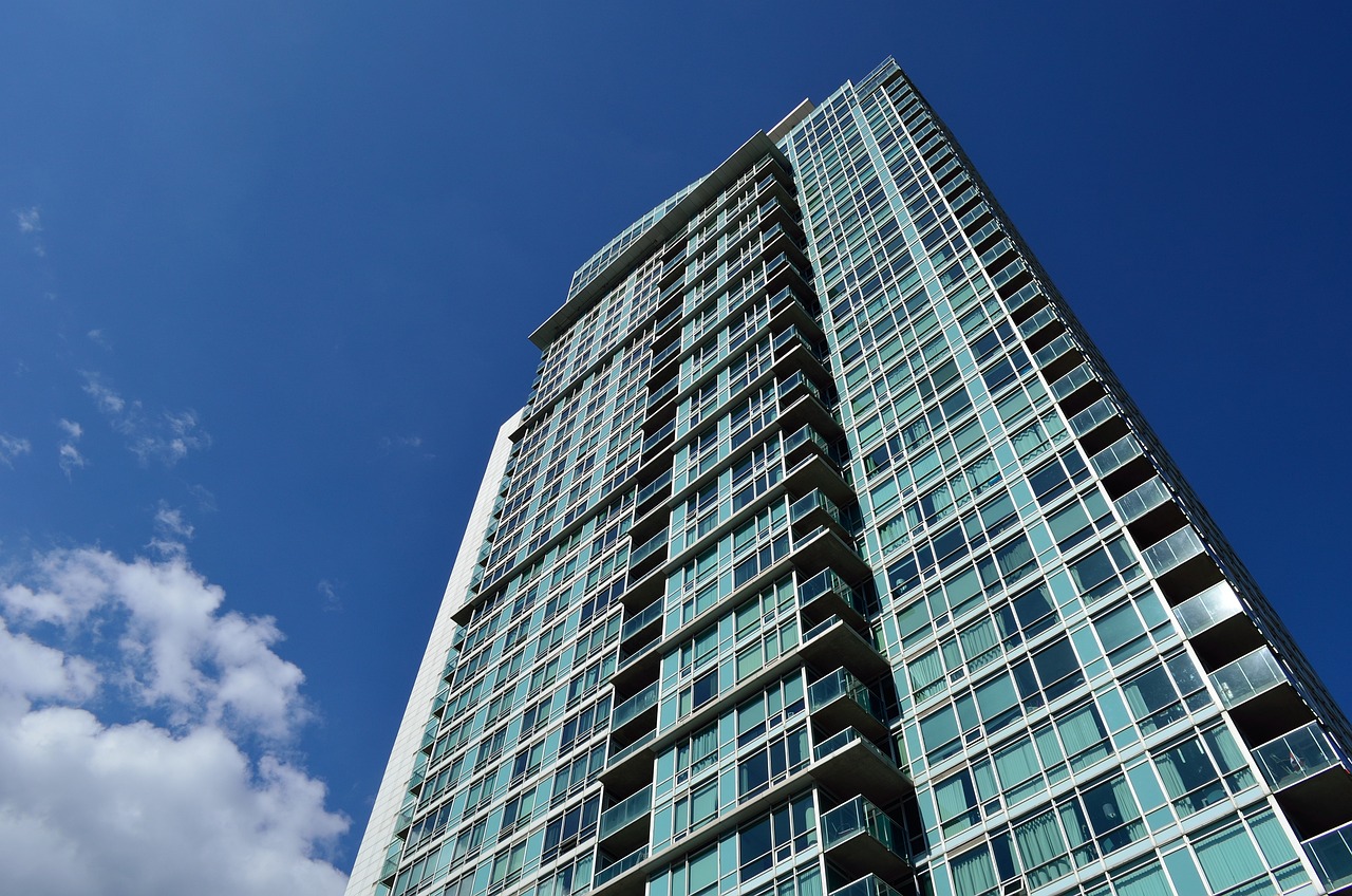 condo, balconies, balcony-2414328.jpg
